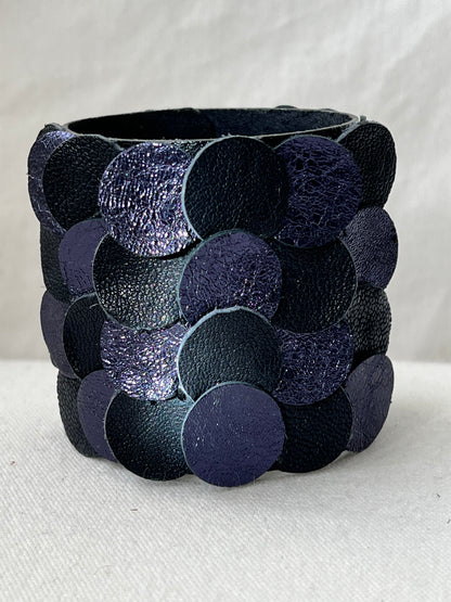 Brazalete ÓRBITA METAL BLUE